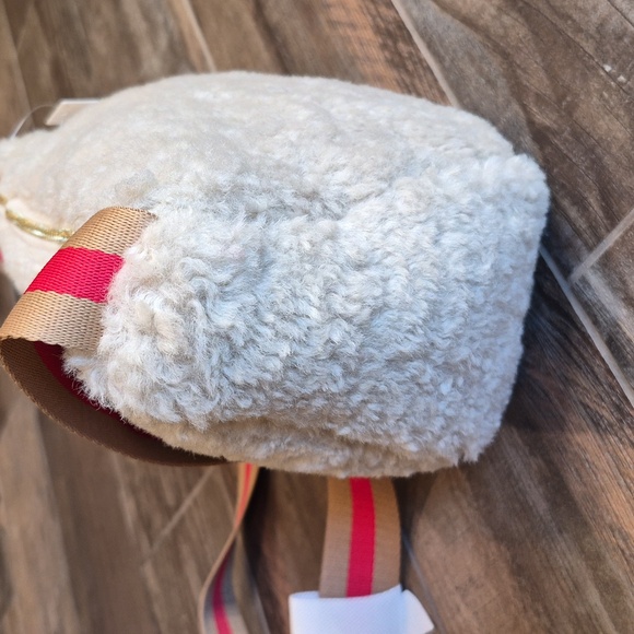 Anthropologie Sherpa Half Moon Crossbody Sling Shoulder Bag, Adjustable Strap - Picture 4 of 14